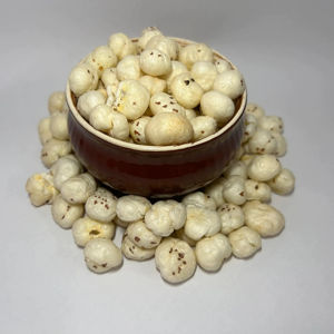 Nueces de Makhana Crudas 5 Suta Plus 16+ mm, Tamaño Extra Grande, Producto de Grado Premium para Exportación de la India - Product Image 1