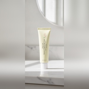 Crema Aclarante Intensiva con TXA al 2.5% - Product Image 2