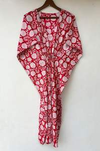 Robe maxi en coton kaftan à fleurs rouges indiennes, style hippie, pour la plage, pour femmes - Product Image 5