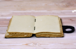 ALBORZ Full Grain Genuine <b>Leather</b> Vintage Journal Deckle Edge Paper A5 Size Unlined Pencil Painting Sketchbook Private Labeled - Product Image 5