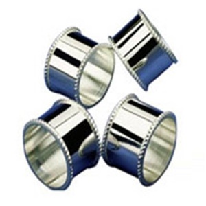 Anillo para Servilletas de Metal Plateado Pulido de Lujo con Acabado Martillado – Soporte Ancho para Servilletas con Acabado Espejo para Decoración de Mesa en Bodas, Hoteles y Banquetes. - Product Image 4