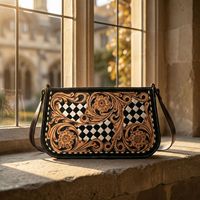 Nouveau sac à main bohème vintage pour femme, à une seule bandoulière, en cuir véritable 100 %, avec motifs à carreaux et fleurs gravés à la main