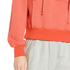 Conception de couleur unie avec cordons de serrage / Conception à manches longues à prix abordable et avec capuche, logo personnalisable et poche kangourou - Product Image 5