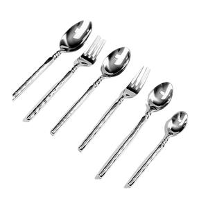 Juego de cubiertos de estilo occidental con mango hecho a mano de plata pulida martillada y retorcida, diseño real y diferentes diseños. - Product Image 1