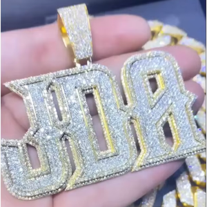 Collar con Colgante de Letra Personalizado CONCEPTION, Estilo Hip Hop para Hombre, Completamente Cubierto de Diamantes de Imitación VVS DF Moissanite, Chapado en Oro, Certificado GRA - Product Image 1