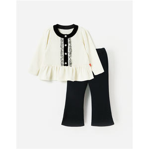 Conjunto de Ropa Infantil Coreana OZKIZ, 100% Algodón, Estilo con Volantes, Diseño Liso para Niñas de 2 a 6 Años, Primavera/Otoño, Venta al Por Mayor, Moda Infantil - Product Image 1