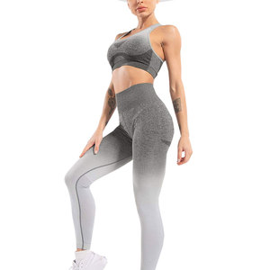 Conjunto de yoga elegante para mujer, para entrenamiento físico y gimnasio, diseño cómodo y elástico para ejercicios de yoga y estilo de vida activo. - Product Image 1