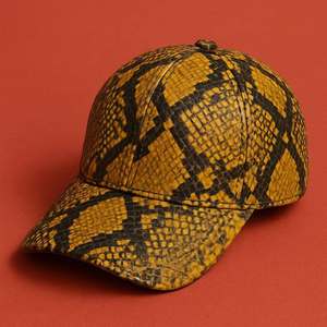 Gorra de Béisbol Unisex de Cuero con 6 Paneles, Estampado de Pitón en Relieve, Gorro de Moda Casual para Adultos, Estilo para las Cuatro Estaciones - Product Image 1