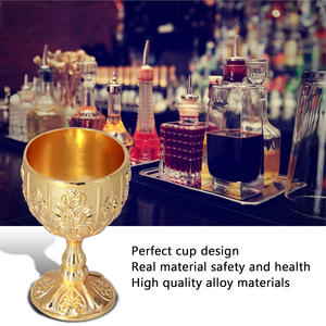 Calice in Ottone Stile Vintage Dorato, Bicchiere Decorativo in Metallo, Design Antico Medievale per Arredamento Casa, Bar, Tavola e Feste - Product Image 5