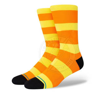 Chaussettes de sport décontractées respirantes de qualité supérieure, confortables, fabriquées au Pakistan, pour adultes - Product Image 1