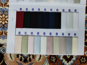 Tissu de soie de luxe, largeur 58 pouces, toucher doux et lisse, léger et fluide, pour robe Kurti, fournisseur de textiles en gros, export. - Product Image 4