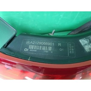 Luz Trasera Derecha Usada para Clase E A2129066901 - Product Image 2