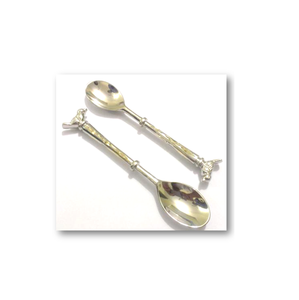 Ensemble de 2 cuillères de luxe en acier inoxydable avec manches torsadées or rose, bord droit, élégant, moderne, couverts décoratifs - Product Image 3