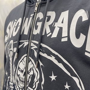 Sweat-shirt à capuche zippé pour homme Snow Grace, gris foncé, en polaire, décontracté, pour l'hiver, imprimé, coupe classique - Product Image 6
