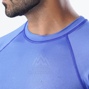 Ropa Deportiva de Secado Rápido para Hombre, Camisetas de Gimnasio con MOQ Bajo, Camisetas Deportivas para Hombre a Precio de Mayoreo - Product Image 5