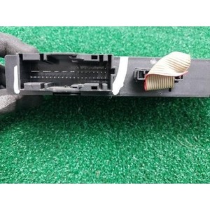 ECU และโมดูลคอมพิวเตอร์มือสองสำหรับรถยนต์ซีรีส์ 3 รุ่น 9226238 - Product Image 3