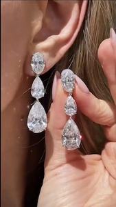 ต่างหูเพชรทรงหยดน้ำและวงรี 18 กะรัต เพชรเพาะเลี้ยง - ตัวเรือนทอง 14K - Product Image 4