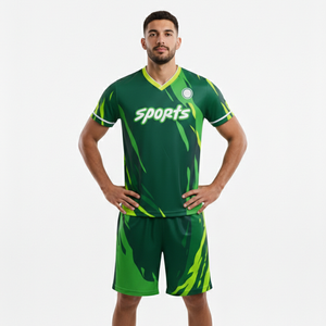 Conjunto de Camiseta y Pantalones Cortos, Uniforme de Baloncesto Profesional en Color Verde con Diseño Moderno, Número Personalizado con Logotipo - Product Image 2