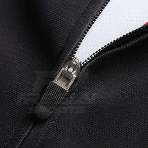 Conjunto Deportivo Sublimado Personalizado para Hombre, Chaqueta y Pantalones Deportivos Estampados para Entrenamiento Atlético y Eventos de Equipo - Product Image 5