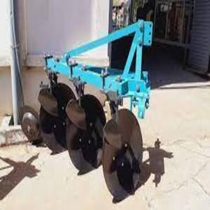 Arado de Discos Hidráulico Desplazable para Tractor 910-3.0, Extra Resistente, Ancho de Trabajo de 3 Metros y Discos con Diámetro de 910 mm - Product Image 1