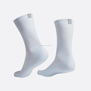 [HYVLE] Calcetines Antideslizantes WE-STIM Lightning (Azul Energía) para Crossfit, Ciclismo Indoor, Ejercicio, Gimnasio, Cómodos y Resistentes al Sudor - Product Image 3