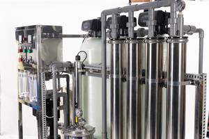 Sistema de Filtro de Agua por Ósmosis Inversa de la Mejor Calidad para Plantas Industriales de Tratamiento de Agua, Control PLC Totalmente Automático, 1000L/Hora - Product Image 4