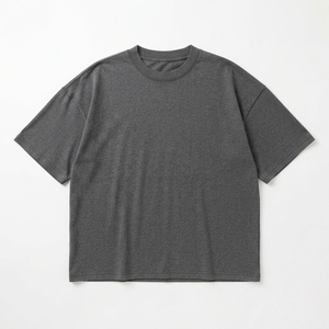 เสื้อยืดคอตตอนพรีเมียมแบบหนาพิเศษ OEM ODM ทรงบ็อกซี่ แขนสั้น แบบเรียบ  สั่งทำได้ - Product Image 1