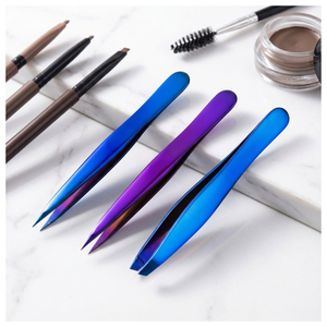Pinzas Profesionales para Cejas de Acero Inoxidable, Pinzas Inclinadas y Puntiagudas para Cejas, Herramienta Ergonómica de Precisión para Depilación de Cejas - Product Image 1