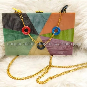 Bolso de Noche de Diseño Único y Lujoso Hecho a Mano en India, con Resina Epoxi Multicolor Geométrica, Impermeable, el Más Vendido - Product Image 1