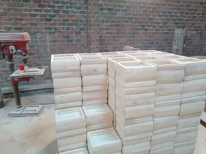 Urnas de cremación de madera hechas a mano al mejor precio para mascotas Urnas de madera para mascotas de Vietnam Top B2B - Product Image 6