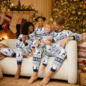 Weicher Frühlings-Weihnachts-Familien-Pyjama-Set aus Baumwolle mit Langen Ärmeln, Marineblau mit Fair Isle-Rentier-Schneeflocken-Druck, Festtagsoutfit - Product Image 3