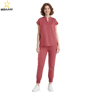 Ensemble de tenues médicales pour femmes, haut sans manches à col montant et pantalon de jogging, 8 poches - Product Image 1