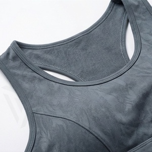 ชุดโยคะไร้ตะเข็บไซส์ใหญ่ บรา กางเกงเลกกิ้ง พร้อมเข็มขัดลูกไม้ ชุดออกกำลังกาย ชุดฟิตเนส ชุดกีฬา ขายส่ง รับทำโลโก้ - Product Image 4