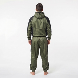 Ensemble de survêtement coupe-vent en nylon respirant et épais avec logo personnalisé, veste à capuche entièrement zippée et pantalon, vêtements de sport d'extérieur - Product Image 2