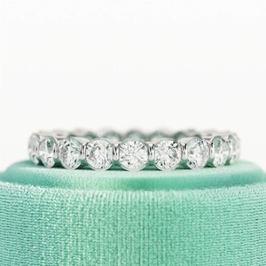 Anillo de Eternidad con 20 Diamantes Redondos de Corte Brillante, Cultivados en Laboratorio, en Oro Blanco de 14K/18K, Certificado IGI, para Boda - Product Image 3