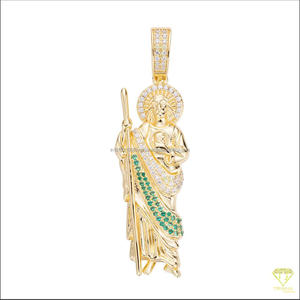 Exclusivo colgante de joyería religiosa con piedras de diamante moissanita de primera calidad y estilo elegante - Product Image 6