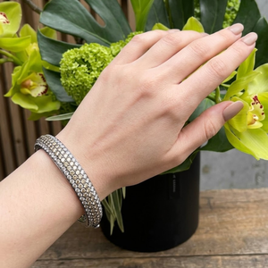 เครื่องประดับอัญมณีน่าเชื่อถือคุณภาพสูง18K สีทองขาวดำโรเดียมเพชรแท้สร้อยข้อมือกลมสำหรับเป็นของขวัญสำหรับผู้หญิง - Product Image 2