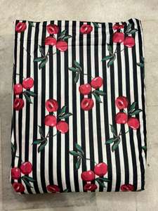 Tissu en coton camburé léger et écologique, imprimé traditionnel Jaipuri, motif rayé cerise, 60x60, pour couverture de garçon - Product Image 3