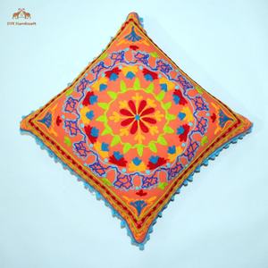 Coussin brodé à la main Unique Suzani taie d'oreiller indien multicolore Suzani housse de coussin taie d'oreiller décorative - Product Image 4