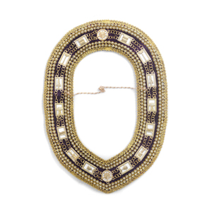 Collier de luxe OES en velours violet avec chaîne dorée et emblèmes Étoile d'Orient, accessoire artisanal en métal, cadeau d'affaires - Product Image 1