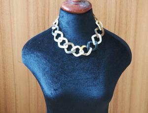 Collar de Cadena con Eslabones de Cuerno de Búfalo Natural Hecho a Mano por MN EXPORTS, Joyería Ligera y Elegante, Modelo Uttar Pradesh MNE-854 - Product Image 4