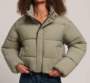 Casual Wear Full Zip Knitted Breathable Waterproof Bubble Coat Embroidery Customized Private Label <b>Women</b> Crop Puffer <b>Jacket</b> - Product Image 4