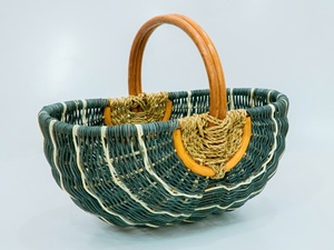 Panier en rotin vietnamien polyvalent pour la maison et les cadeaux, tissages vibrants, qualité artisanale - Product Image 5