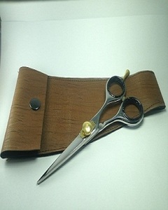 Vente flash - Ciseaux de coiffure professionnels en acier japonais personnalisés avec couleur et logo pour barbier - Product Image 1