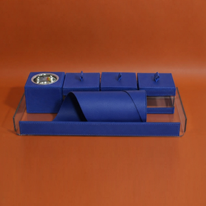 Ensemble de brûleurs d'encens en cuir bleu royal de luxe présentés sur un plateau en acrylique, collection complète de blocs de rangement multi-conteneurs - Product Image 1