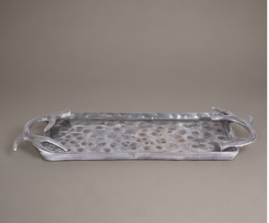 Plateau de service en métal massif motif bois de cerf argenté, finition texturée, article de vaisselle pour cuisine et salle à manger, en stock - Product Image 1