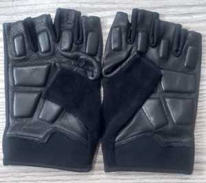 Guantes de Gimnasio para Fitness, Medios Dedos, Ligeros, Transpirables, Cierre de Hebilla de PU, para Levantamiento de Pesas, Ejercicios Pliométricos, 0.5 kg, para Hombre, Geo - Product Image 5