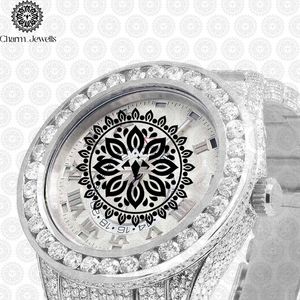 Charm Jewells Montre à quartz analogique ronde de luxe pour femme avec cadran en cristal saphir et bracelet en acier inoxydable 38 mm - Product Image 5