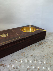 Cenicero náutico vintage de madera con inserto de latón, cenicero moderno de mediados de siglo para cigarros, decoración de ancla marítima en latón - Product Image 3