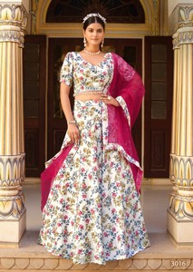 Lehenga Choli Moderno de Seda Semi-Cosido con Estampado Floral para Bodas, Diwali y Fiestas - Product Image 3
